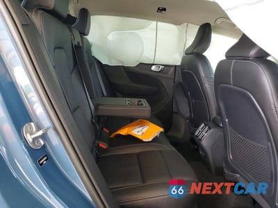 Zdjęcie 10 z 11 samochodu: 2023 VOLVO XC40 CORE VIN:YV4K92HK8P2921541 - miniatura
