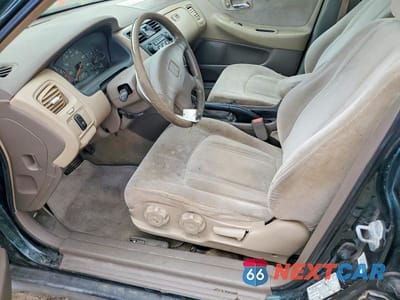 Zdjęcie 7 z 12 samochodu: 1999 HONDA ACCORD LX VIN:1HGCG5647XA102871 - miniatura