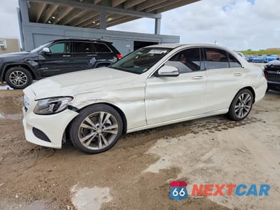 2016 MERCEDES-BENZ C 300 55SWF4JB9GU132992 - główne zdjęcie licytacji z USA - miniatura