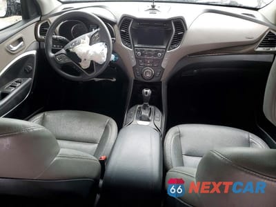 Zdjęcie 8 z 14 samochodu: 2017 HYUNDAI SANTA FE SPORT 2.4L VIN:5NMZU3LB4HH048686 - miniatura