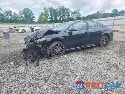2023 TOYOTA CAMRY SE 4T1G11AKXPU759495 - główne zdjęcie licytacji z USA - miniatura