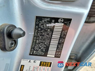 Zdjęcie 13 z 13 samochodu: 2012 TOYOTA PRIUS V FIVE VIN:JTDZN3EU1C3040807 - miniatura