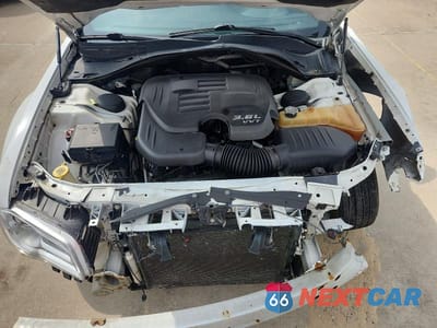 Zdjęcie 11 z 12 samochodu: 2012 CHRYSLER 300 LIMITED VIN:2C3CCACG1CH250404 - miniatura