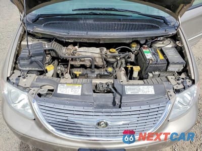 Zdjęcie 12 z 13 samochodu: 2002 CHRYSLER TOWN & COUNTRY LXI VIN:2C4GP54L02R536452 - miniatura