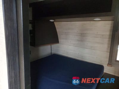 Zdjęcie 6 z 10 samochodu: 2023 JAYCO CAMPER VIN:1UJBC0BN1P17R0129 - miniatura