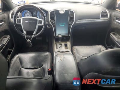 Zdjęcie 8 z 12 samochodu: 2011 CHRYSLER 300C VIN:2C3CA6CT3BH523583 - miniatura