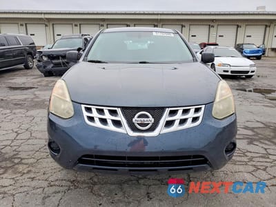 Piąte zdjęcie samochodu w środku: 2013 NISSAN ROGUE S VIN:JN8AS5MV8DW151726 - miniatura