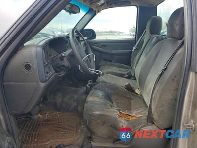 Zdjęcie 7 z 12 samochodu: 2004 CHEVROLET SILVERADO C1500 VIN:1GCEC14T14Z237993 - miniatura
