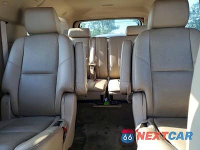 Zdjęcie 10 z 13 samochodu: 2013 CHEVROLET SUBURBAN K1500 LTZ VIN:1GNSKKE78DR211508 - miniatura