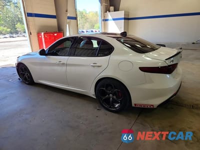 Drugie zdjęcie samochodu z przodu: 2017 ALFA ROMEO GIULIA TI VIN:ZARFAECN9H7537907 - miniatura