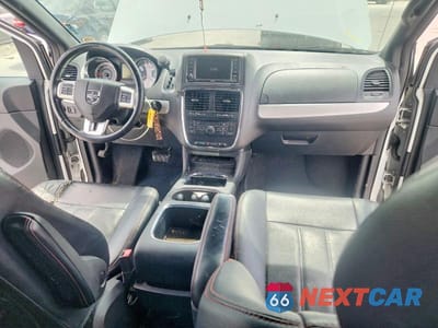Zdjęcie 8 z 13 samochodu: 2016 DODGE GRAND CARAVAN R VIN:2C4RDGEG6GR242639 - miniatura
