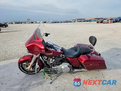 Trzecie zdjęcie samochodu z tyłu: 2017 HARLEY-DAVIDSON FLHX STREET GLIDE VIN:1HD1KBC1XHB683712 - miniatura