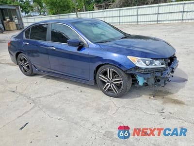 Czwarte zdjęcie samochodu z boku: 2017 HONDA ACCORD SPORT VIN:1HGCR2F66HA153385 - miniatura