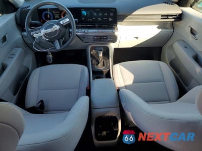 Zdjęcie 8 z 14 samochodu: 2025 HYUNDAI KONA SEL VIN:KM8HBCAB3SU228886 - miniatura