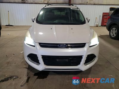 Piąte zdjęcie samochodu w środku: 2013 FORD ESCAPE TITANIUM VIN:1FMCU0J92DUD67913 - miniatura