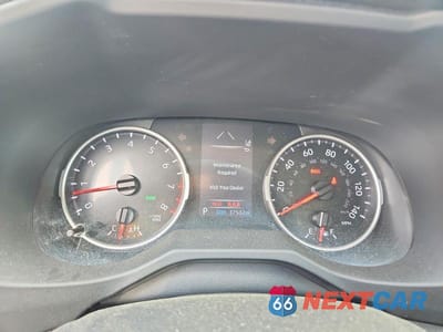 Zdjęcie 9 z 12 samochodu: 2021 TOYOTA RAV4 XLE VIN:2T3W1RFV9MW181163 - miniatura