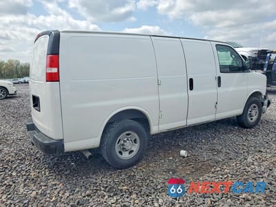 Trzecie zdjęcie samochodu z tyłu: 2017 CHEV EXPRESS G3500 VIN:1GCZGGFF7H1266970 - miniatura