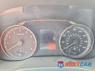 Zdjęcie 9 z 12 samochodu: 2017 HYUNDAI ELANTRA SE VIN:5NPD74LF3HH212118 - miniatura