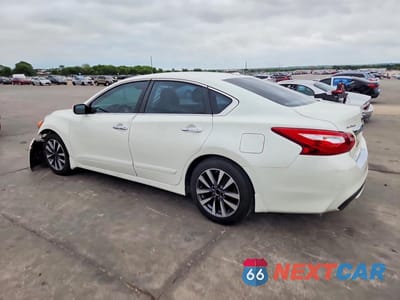 Drugie zdjęcie samochodu z przodu: 2017 NISSAN ALTIMA 2.5 SV VIN:1N4AL3AP2HC249196 - miniatura