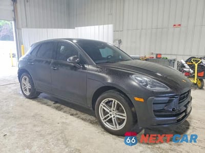 Czwarte zdjęcie samochodu z boku: 2024 PORSCHE MACAN BASE VIN:WP1AA2A53RLB16228 - miniatura