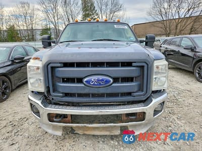 Piąte zdjęcie samochodu w środku: 2014 FORD F250 SUPER DUTY VIN:1FT7W2B6XEEB04810 - miniatura