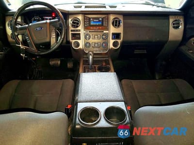 Zdjęcie 8 z 13 samochodu: 2017 FORD EXPEDITION XLT VIN:1FMJU1JT2HEA04343 - miniatura