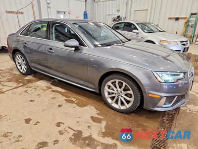 Czwarte zdjęcie samochodu z boku: 2019 AUDI A4 PREMIUM PLUS VIN:WAUENAF47KN003262 - miniatura