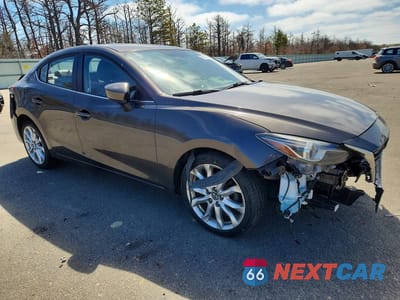 Czwarte zdjęcie samochodu z boku: 2014 MAZDA 3 GRAND TOURING VIN:JM1BM1W38E1109117 - miniatura