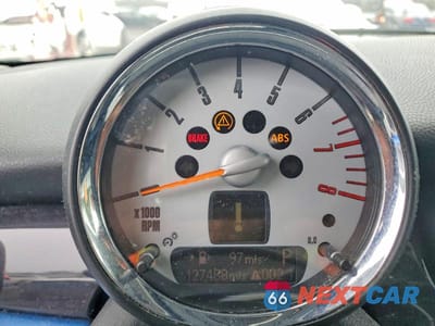 Zdjęcie 9 z 12 samochodu: 2007 MINI COOPER S VIN:WMWMF73517TL92220 - miniatura