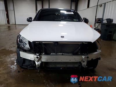 Piąte zdjęcie samochodu w środku: 2019 MERCEDES-BENZ GLC COUPE 300 4MATIC VIN:WDC0J4KB9KF567305 - miniatura