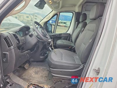 Zdjęcie 7 z 12 samochodu: 2024 RAM PROMASTER 2500 2500 HIGH VIN:3C6LRVDG7RE119831 - miniatura