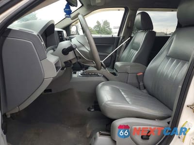 Zdjęcie 7 z 13 samochodu: 2006 JEEP GRAND CHEROKEE LAREDO VIN:1J4HR48N06C212771 - miniatura