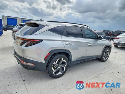 Trzecie zdjęcie samochodu z tyłu: 2024 HYUNDAI TUCSON SEL VIN:5NMJF3DE9RH357104 - miniatura