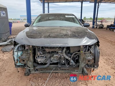 Piąte zdjęcie samochodu w środku: 2021 TOYOTA CAMRY LE VIN:4T1C11AK5MU480417 - miniatura