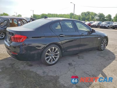 Trzecie zdjęcie samochodu z tyłu: 2016 BMW 528 XI VIN:WBA5A7C50GG147209 - miniatura