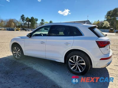 Drugie zdjęcie samochodu z przodu: 2023 AUDI Q5 PREMIUM PLUS 45 VIN:WA1EAAFY1P2143439 - miniatura