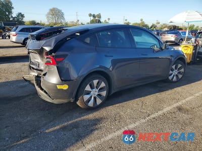 Trzecie zdjęcie samochodu z tyłu: 2020 TESLA MODEL Y VIN:5YJYGDEE7LF031486 - miniatura