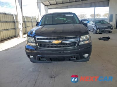 Piąte zdjęcie samochodu w środku: 2013 CHEVROLET TAHOE C1500 LT VIN:1GNSCBE02DR252488 - miniatura