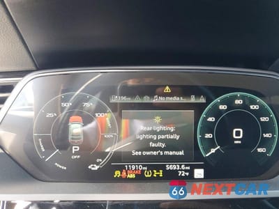 Zdjęcie 9 z 14 samochodu: 2024 AUDI Q8 E-TRON SPORTBACK PREMIUM PLUS VIN:WA1CAAGE6RB035171 - miniatura