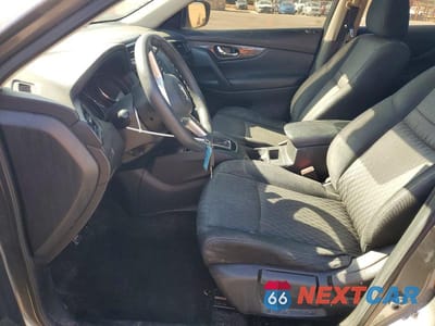 Zdjęcie 7 z 12 samochodu: 2017 NISSAN ROGUE S VIN:JN8AT2MT8HW388085 - miniatura