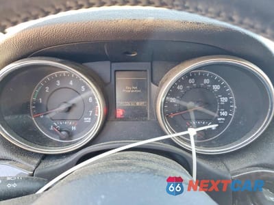 Zdjęcie 9 z 13 samochodu: 2011 JEEP GRAND CHEROKEE LAREDO VIN:1J4RR4GG8BC546113 - miniatura