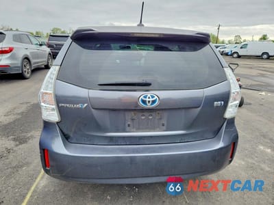 Zdjęcie 6 z 12 samochodu: 2014 TOYOTA PRIUS V THREE VIN:JTDZN3EU2E3319671 - miniatura