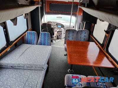 Piąte zdjęcie samochodu w środku: 2002 FORD ECONOLINE E450 SUPER DUTY CUTAWAY VAN VIN:1FDXE45S92HA11516 - miniatura
