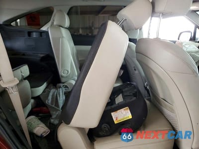 Zdjęcie 11 z 13 samochodu: 2024 KIA SORENTO EX VIN:5XYRH4JF8RG277707 - miniatura