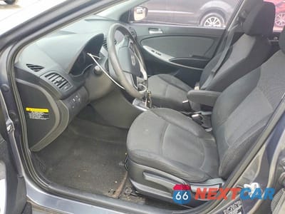 Zdjęcie 7 z 11 samochodu: 2013 HYUNDAI ACCENT GS VIN:KMHCT5AE9DU083952 - miniatura