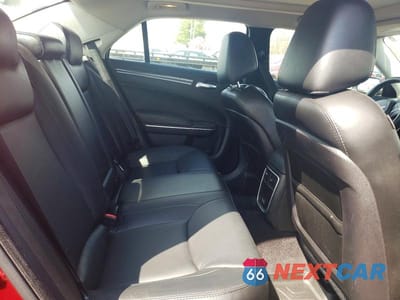 Zdjęcie 10 z 12 samochodu: 2018 CHRYSLER 300 TOURING VIN:2C3CCARG6JH314277 - miniatura