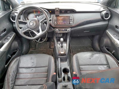 Zdjęcie 8 z 12 samochodu: 2020 NISSAN KICKS SR VIN:3N1CP5DV6LL501948 - miniatura