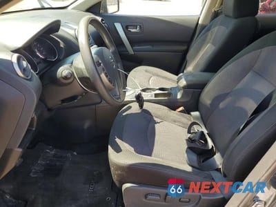Zdjęcie 7 z 13 samochodu: 2013 NISS ROGUE SV VIN:JN8AS5MV5DW610680 - miniatura