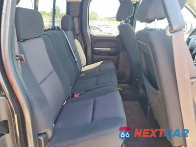 Zdjęcie 10 z 12 samochodu: 2012 GMC SIERRA K1500 SLE VIN:1GTR2VE78CZ196838 - miniatura