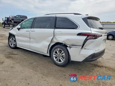 Drugie zdjęcie samochodu z przodu: 2026 TOYOTA SIENNA XLE 7-PASSENGER VIN:5TDYSKFC2TS251775 - miniatura